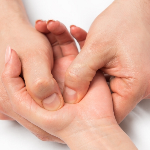hand-pain-relief-Anchor-Physical-Therapy-Tacoma-Lakeview-WA